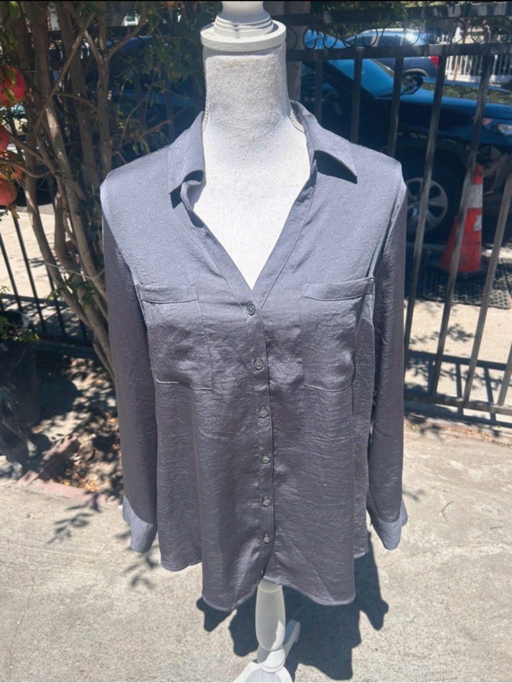 Express Women's Gray Button-Down Long Sleeve Shirt